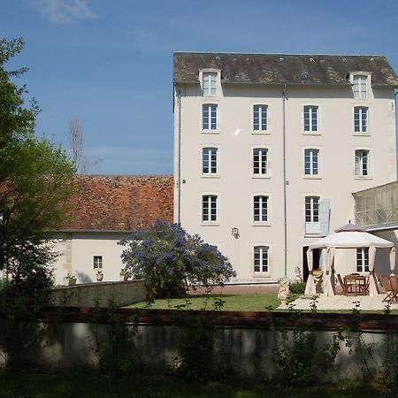 Le Moulin Neuf Panzió Vignoux-sur-Barangeon Kültér fotó